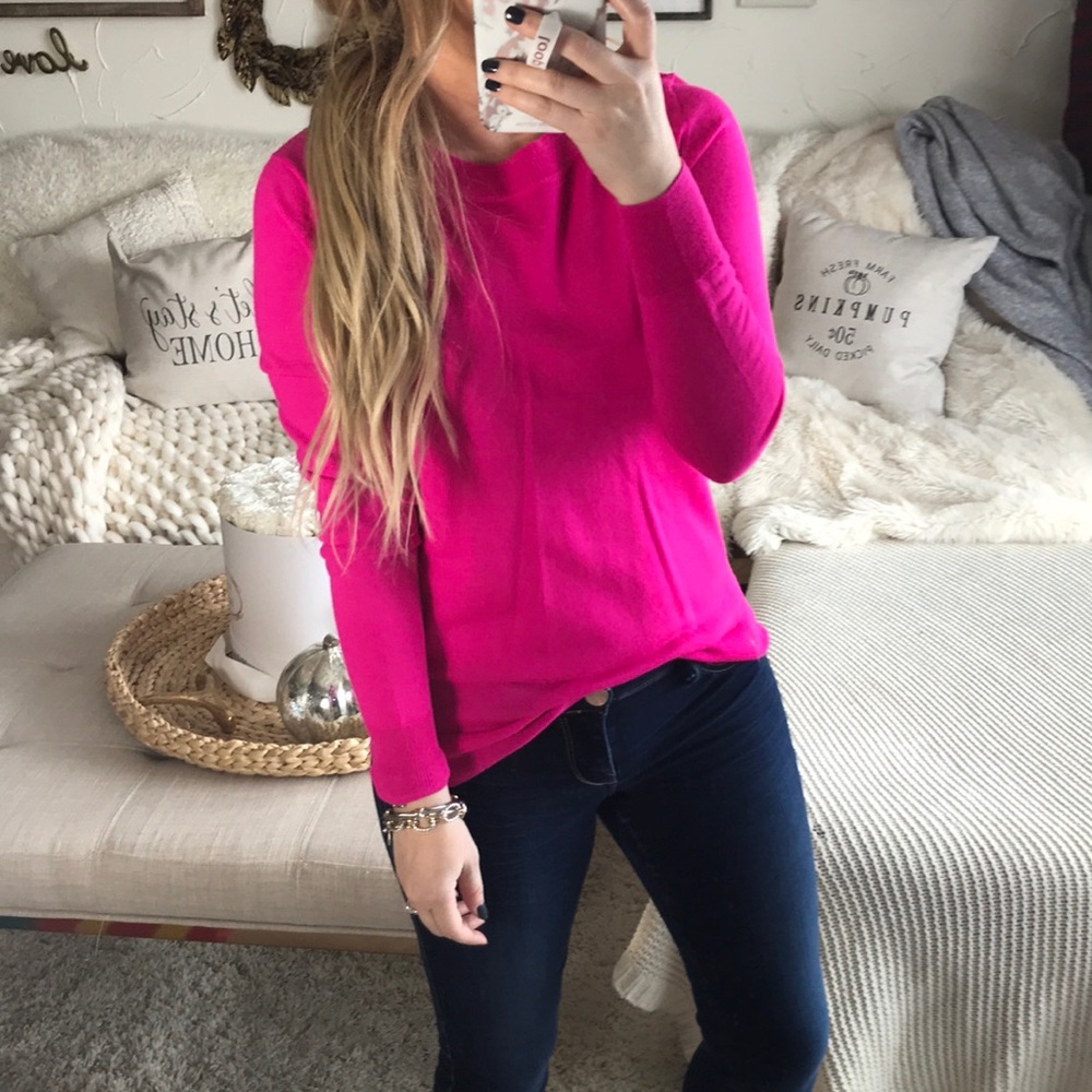 Jcrew fuscia crew neck